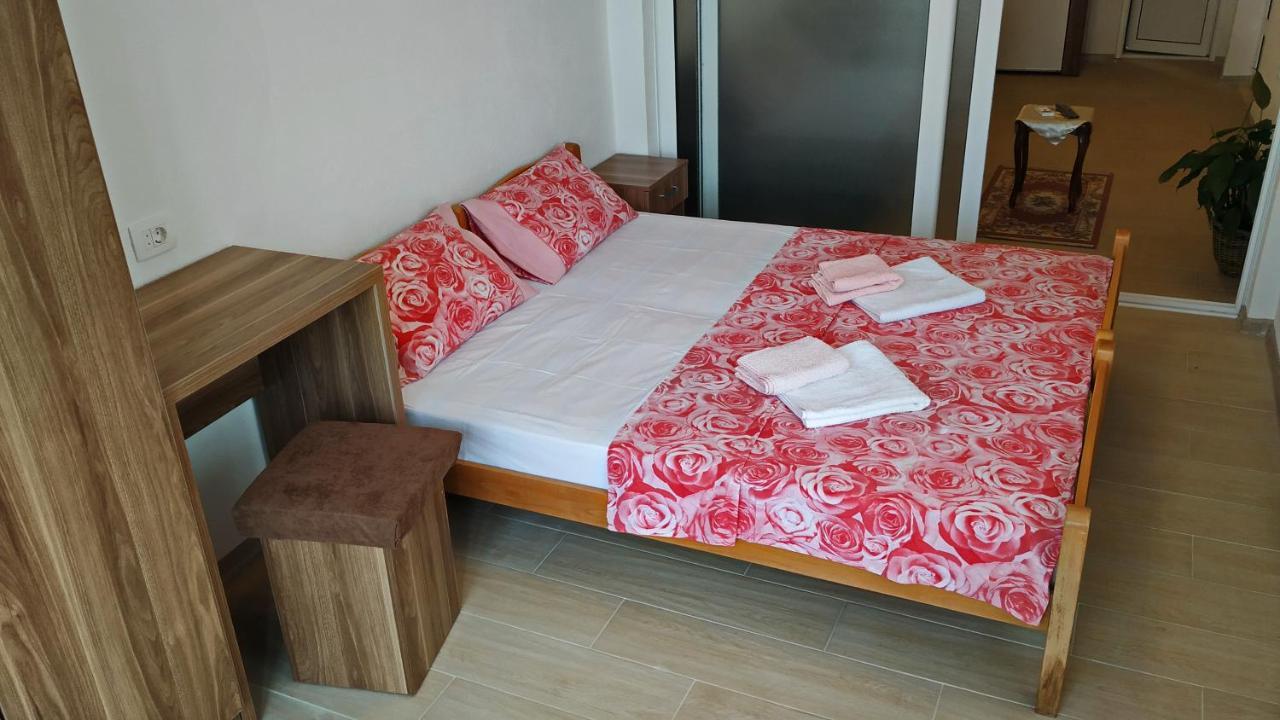 Apartments Abramovic 2 ซูโตมอเร ภายนอก รูปภาพ