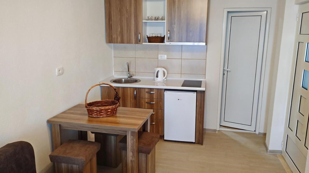 Apartments Abramovic 2 ซูโตมอเร ภายนอก รูปภาพ