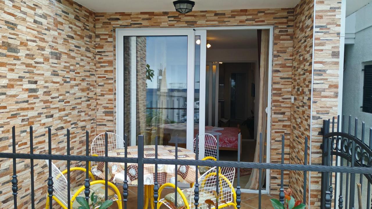 Apartments Abramovic 2 ซูโตมอเร ภายนอก รูปภาพ
