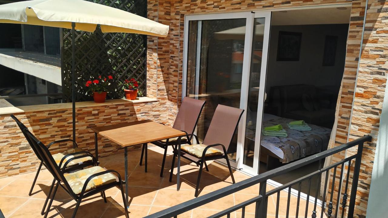 Apartments Abramovic 2 ซูโตมอเร ภายนอก รูปภาพ